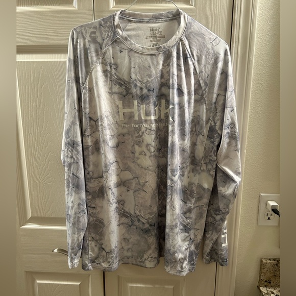 HUK PERFORMANCE SHIRT - Picture 1 of 3